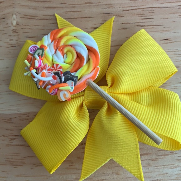 Halloween Hair Clip - Picture 2 of 4